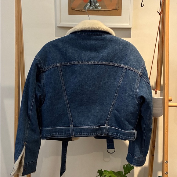 Levi's® Premium Cocoon Bomber Jacket - Picture 4 of 4